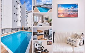 2 Quartos Com Churrasqueira Na Varanda, Piscina, Garagem Interna, Wifi 500Mbps, Ar Condicionado E Telas De Protecao